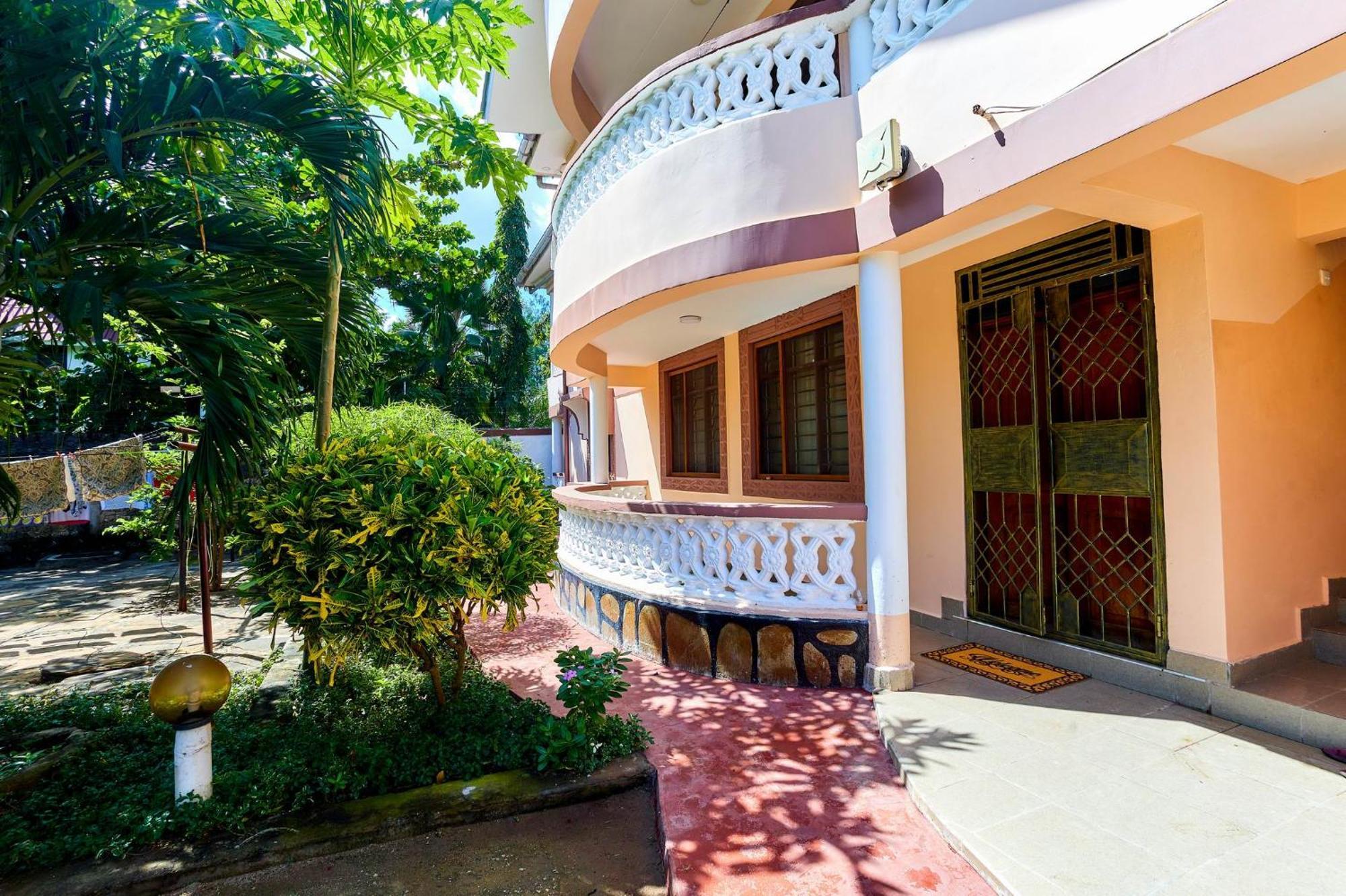 Diani Beach Gold Apartments Экстерьер фото