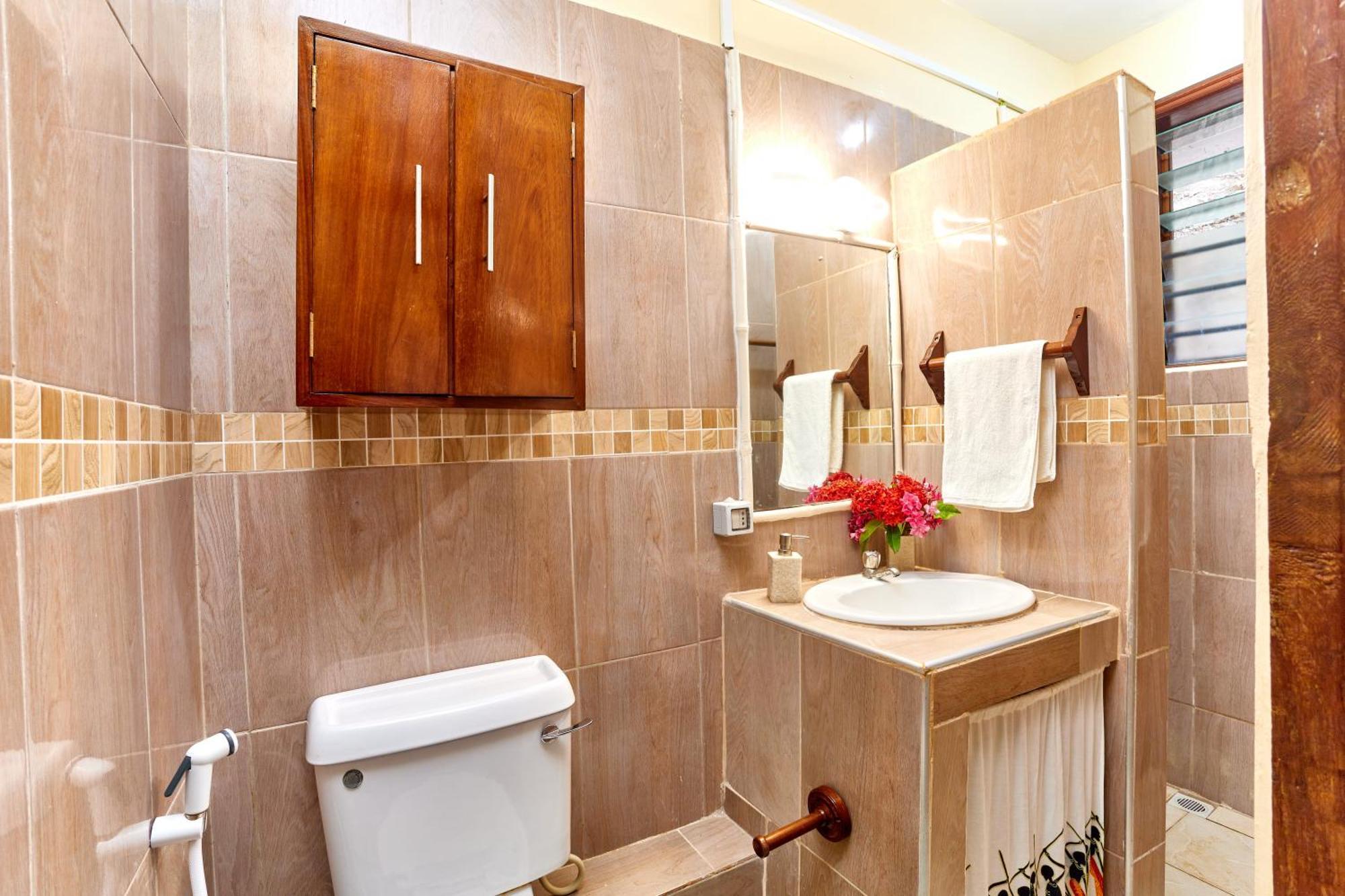 Diani Beach Gold Apartments Экстерьер фото