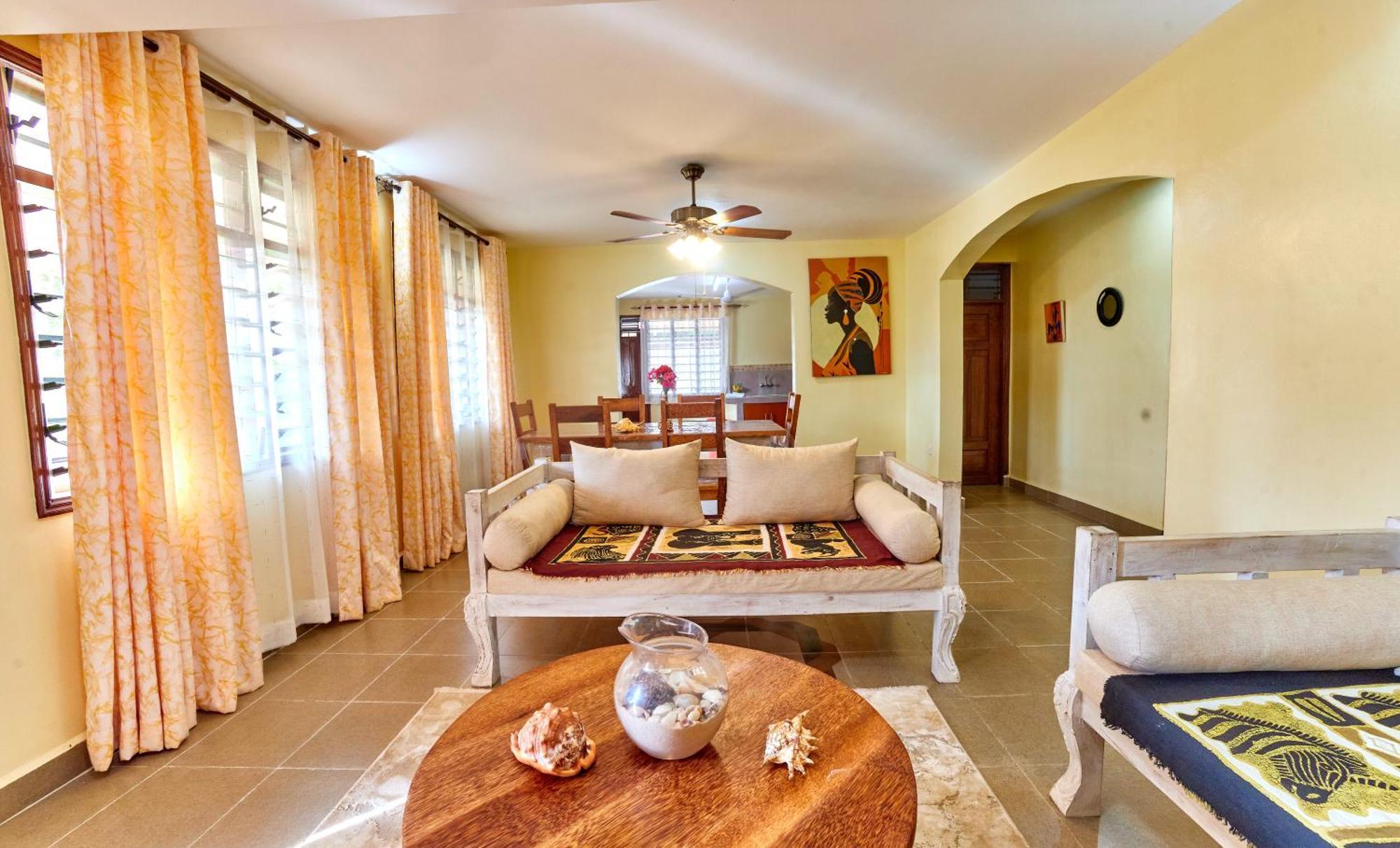 Diani Beach Gold Apartments Экстерьер фото