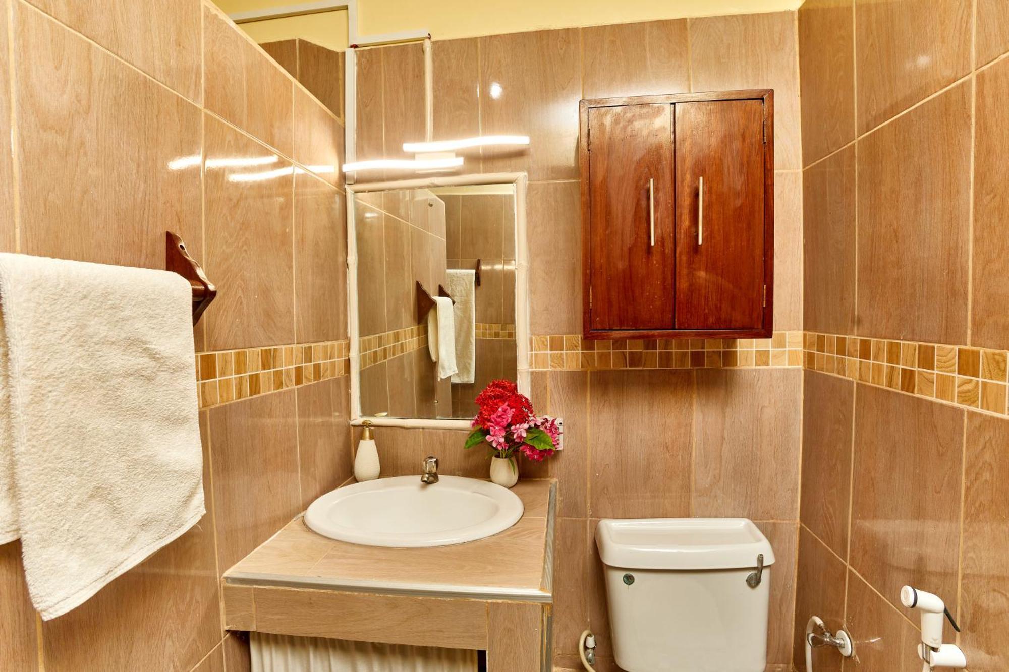 Diani Beach Gold Apartments Экстерьер фото